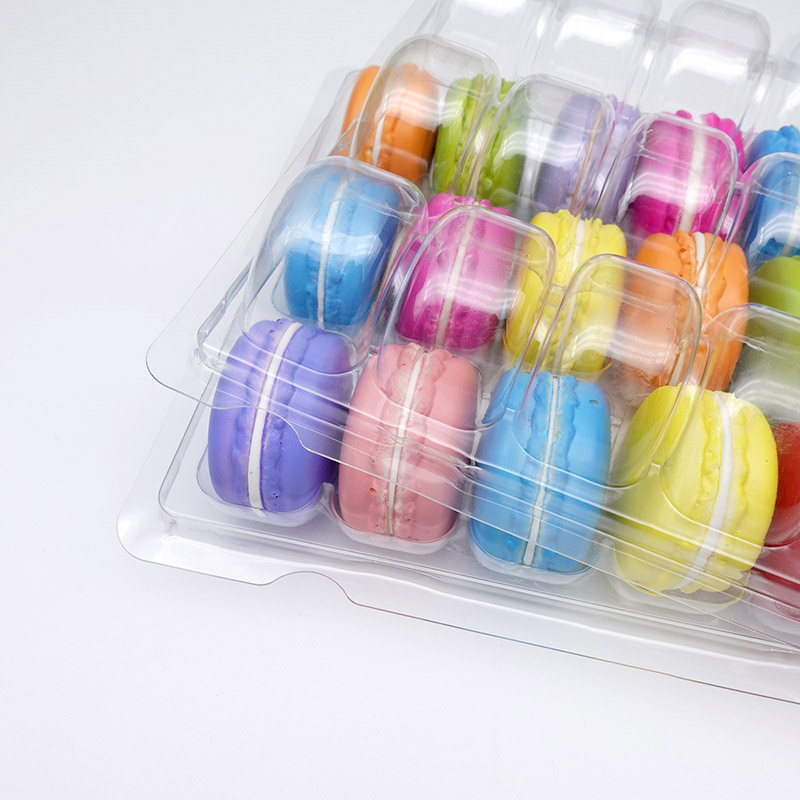 macaron clamshell