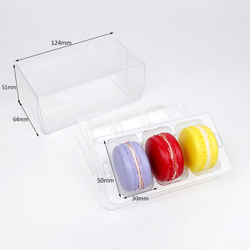 3 macarons clear box