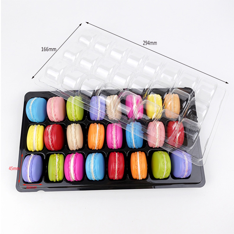 24 macaron blister black bottom