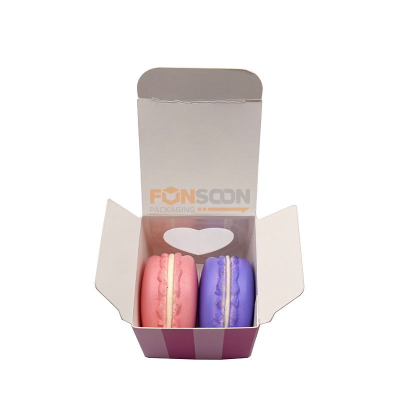 Boîte en papier 2 macarons avec fenêtre coeur