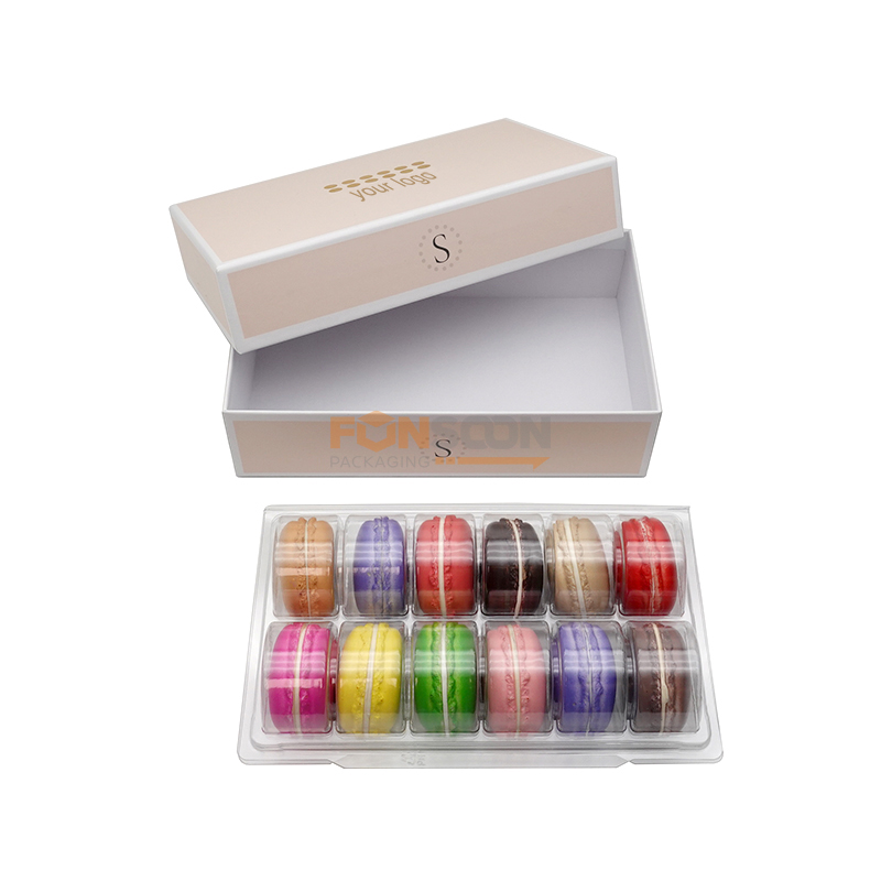 Coffret cadeau cartonné 12 macarons