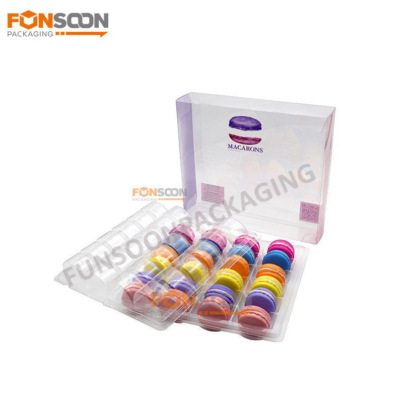 Boîte en plastique pour 24 macarons avec inserts