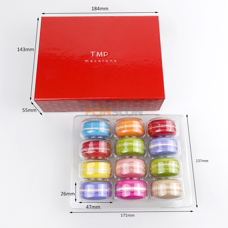 12 macarons Cardboard magnet gift box