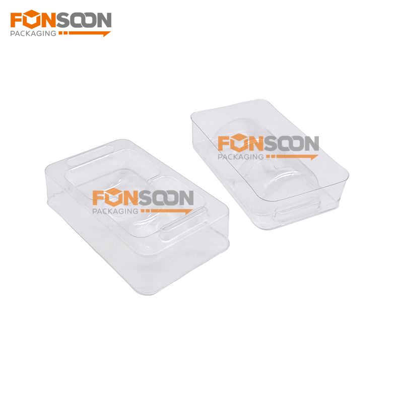 2 macarons clear plastic blister trays