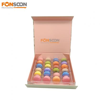24 macarons Cardboard magnet gift box